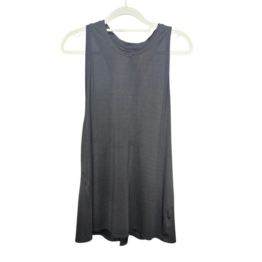 Lululemon Tank Top Black Mesh Racerback Activewear Tank Womens Size 6 ?